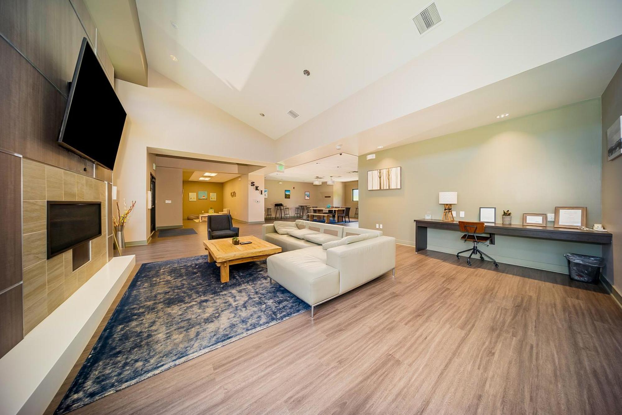 Hi Country Haus Getaway Apartment Winter Park Bilik gambar